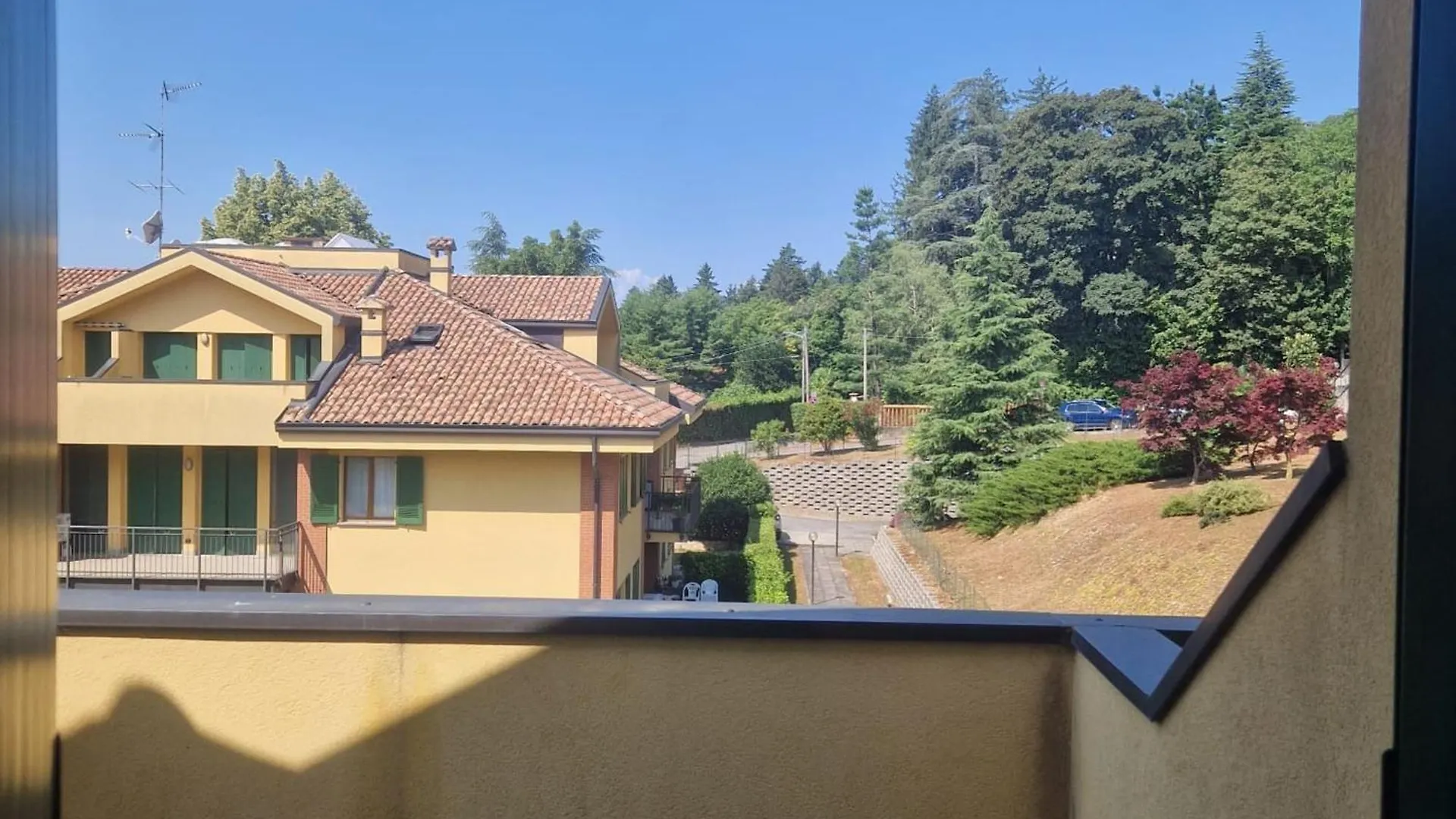 Modern Viggi Suite Home Viggiù Italie